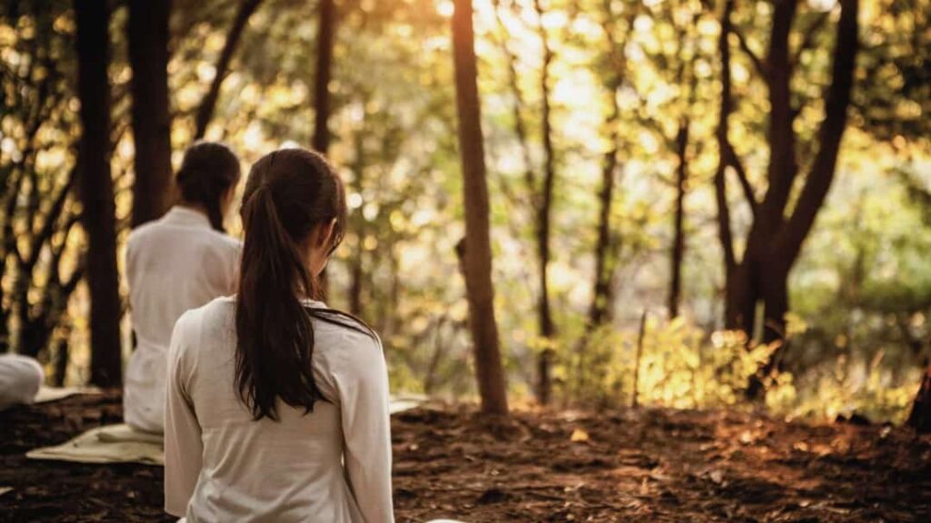 Sesión de mindfulness para controlar el dolor crónico de columna Sesión de mindfulness para controlar el dolor crónico de columna